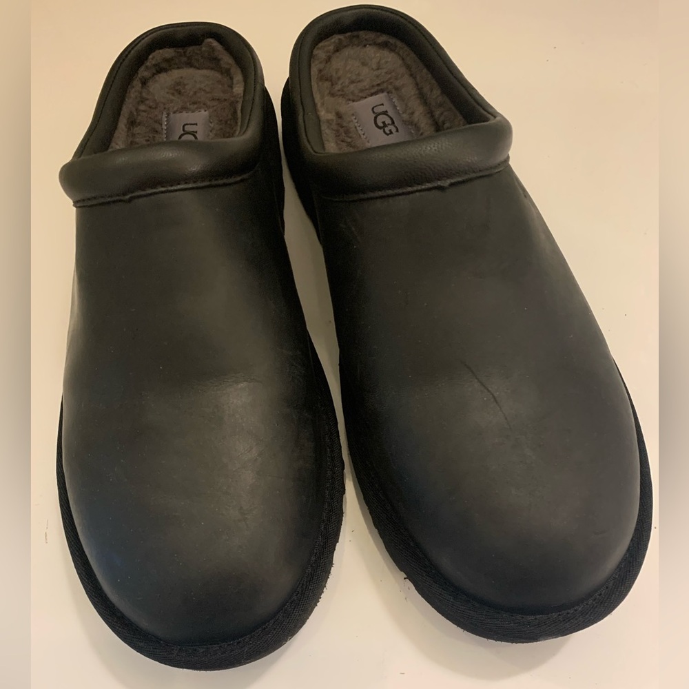 Ugg slip on shoes black eu 43 size 11
